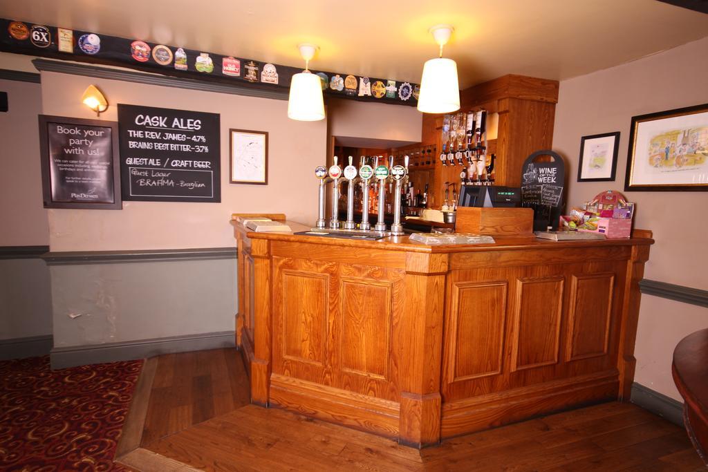 Plas Derwen Hotel Abergavenny Bagian luar foto